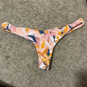 Midori Bikini Laie Kai bottom